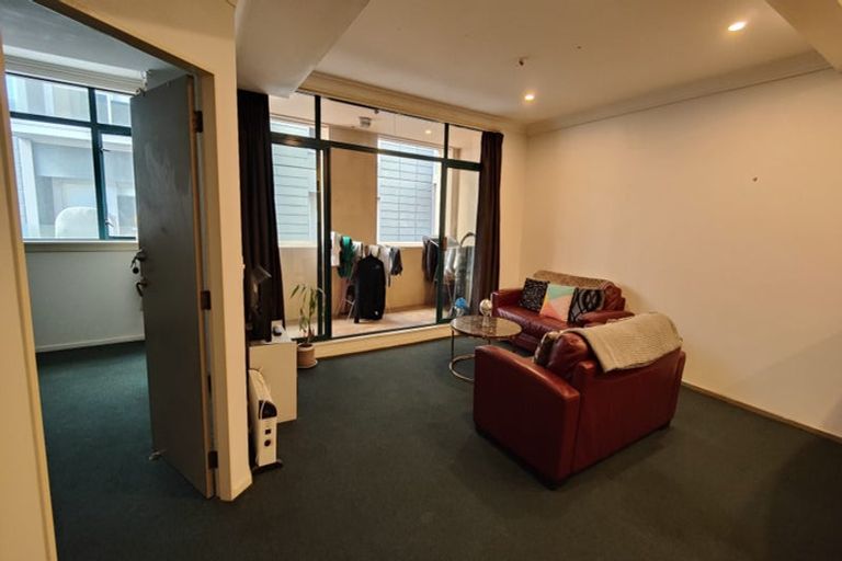 Photo of property in Vicino Apartments, 27/33 Taranaki Street, Te Aro, Wellington, 6011
