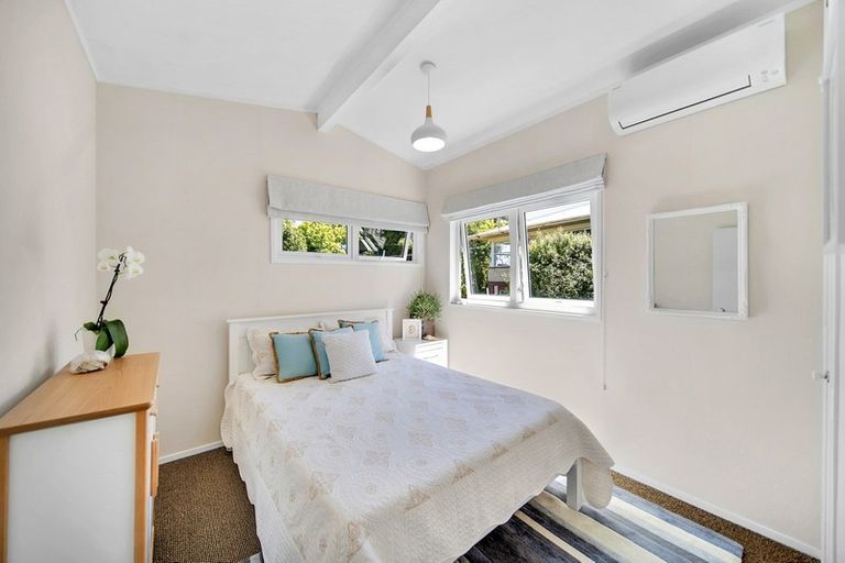 Photo of property in 20 The Anchorage, Sunnyhills, Auckland, 2010