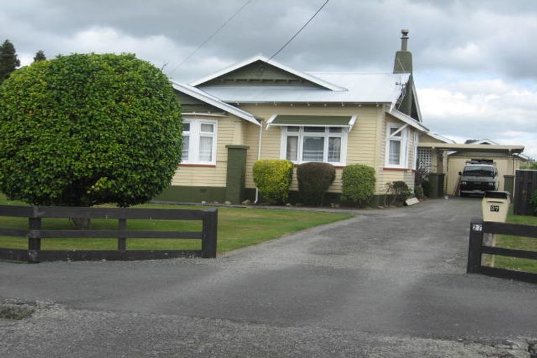 Photo of property in 27 Julia Street, Pahiatua, 4910