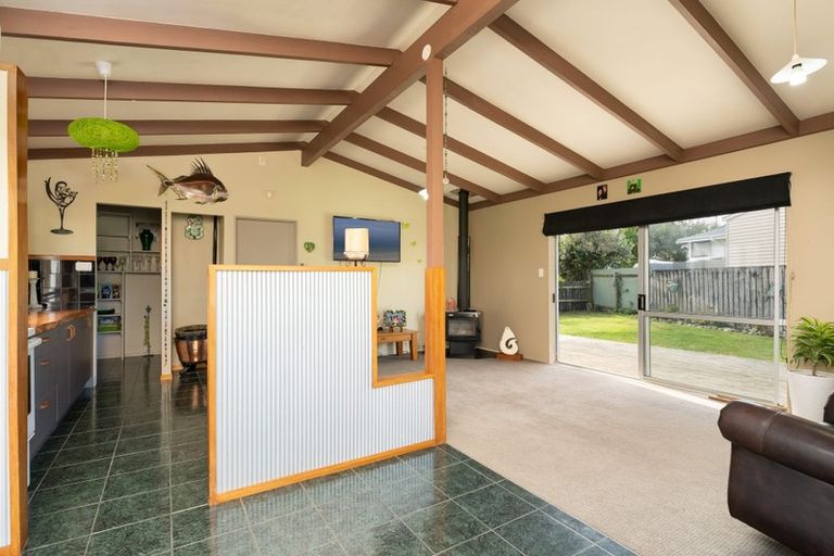 Photo of property in 254 Pukehina Parade, Pukehina, Te Puke, 3189