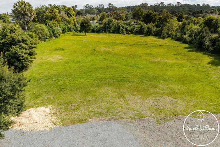 Photo of property in 39 Ngatoto Road, Tinopai, Matakohe, 0593