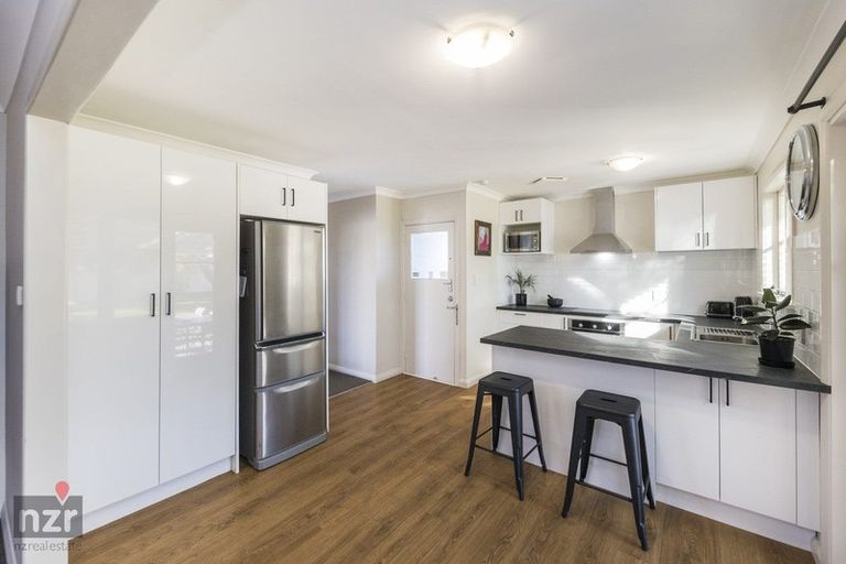 Photo of property in 68 Fairs Road, Milson, Palmerston North, 4414