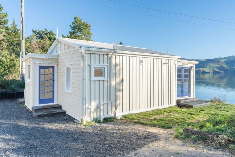 Photo of property in 128 Otakou Golf Course Road, Otakou, Dunedin, 9077