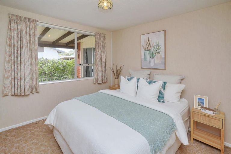 Photo of property in 38 Orrick Crescent, Avondale, Christchurch, 8061