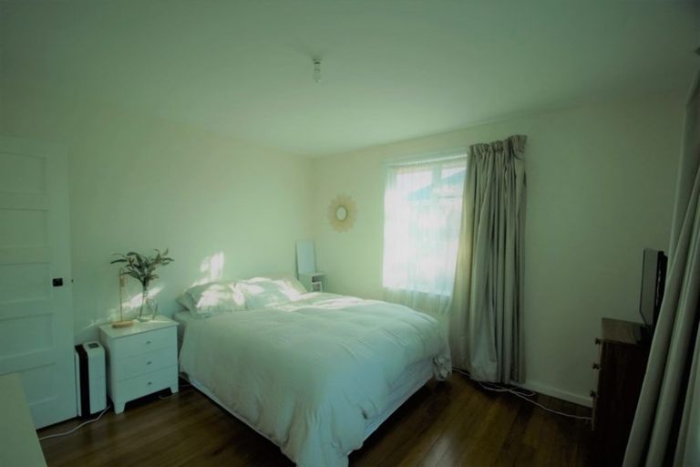 Photo of property in 16 Highbury Place, Avonside, Christchurch, 8061