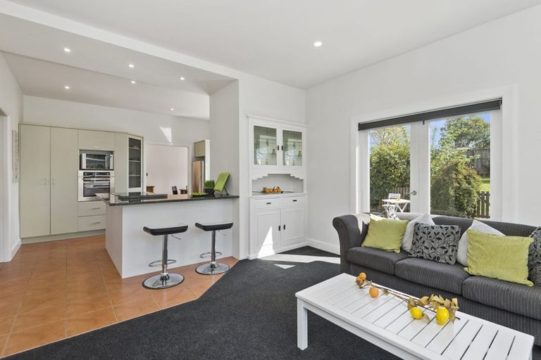 Photo of property in 114 Richardson Terrace, Woolston, Christchurch, 8023