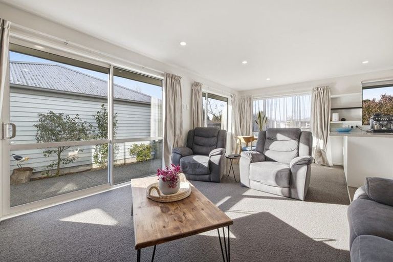 Photo of property in 39 Baynes Street, Burwood, Christchurch, 8083