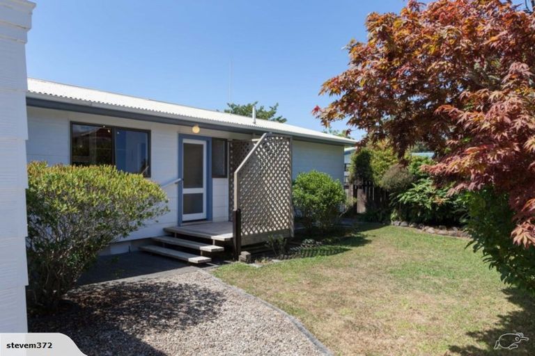 Photo of property in 14 Salcombe Terrace, Welbourn, New Plymouth, 4312