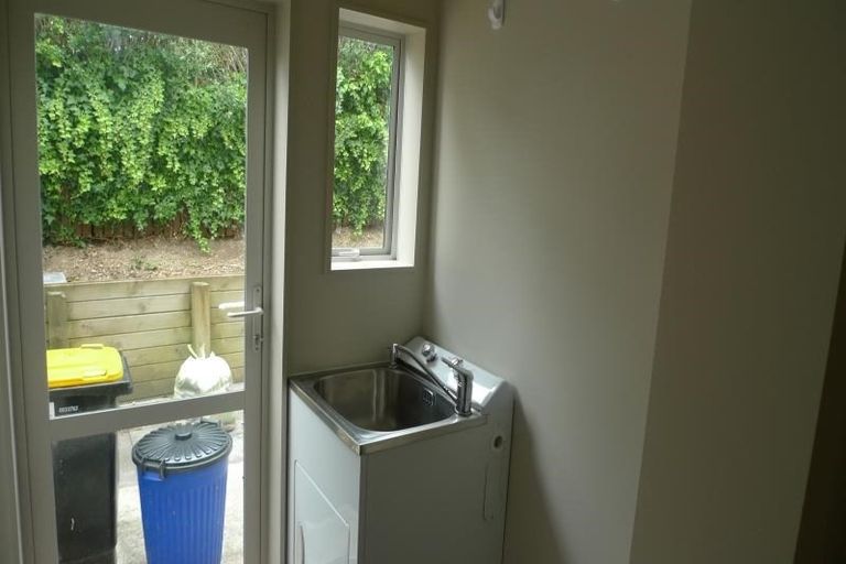 Photo of property in 1a Arapiko Street, Johnsonville, Wellington, 6037