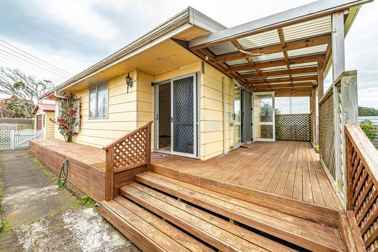 Photo of property in 57a Mosston Road, Castlecliff, Whanganui, 4501