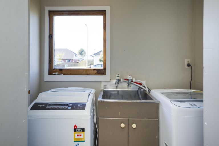 Photo of property in 6 Duff Crescent, Highbury, Palmerston North, 4412