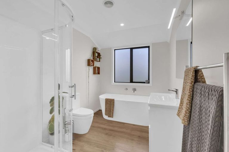 Photo of property in 7 Thomas Way, Brightwater, 7022