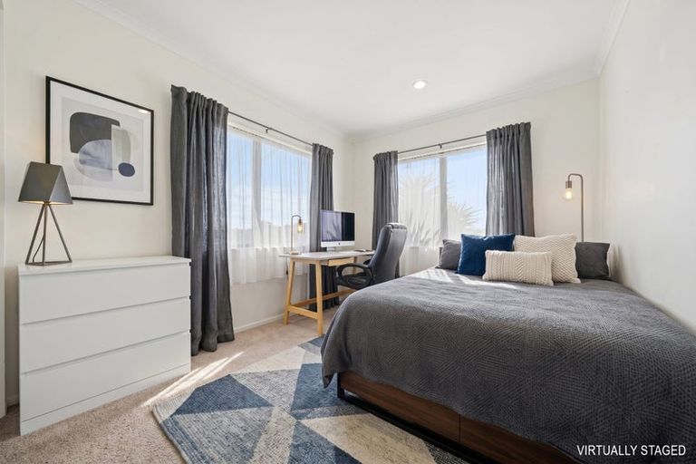 Photo of property in 27 Mt Lebanon Crescent, The Gardens, Auckland, 2105