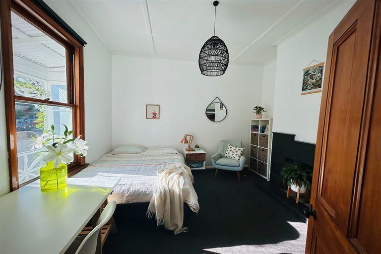 Photo of property in 6 Jeypore Street, Berhampore, Wellington, 6023