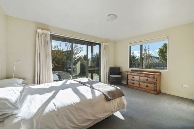 Photo of property in 14 Sherwin Avenue, Albert Town, Wanaka, 9305