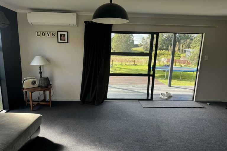 Photo of property in 13 Course Lane, Sanson, 4817