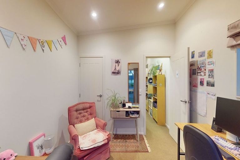 Photo of property in 10 Cedarwood Street, Woodridge, Wellington, 6037