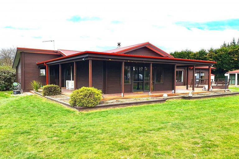Photo of property in 194 Fishers Road, Loburn, Rangiora, 7473