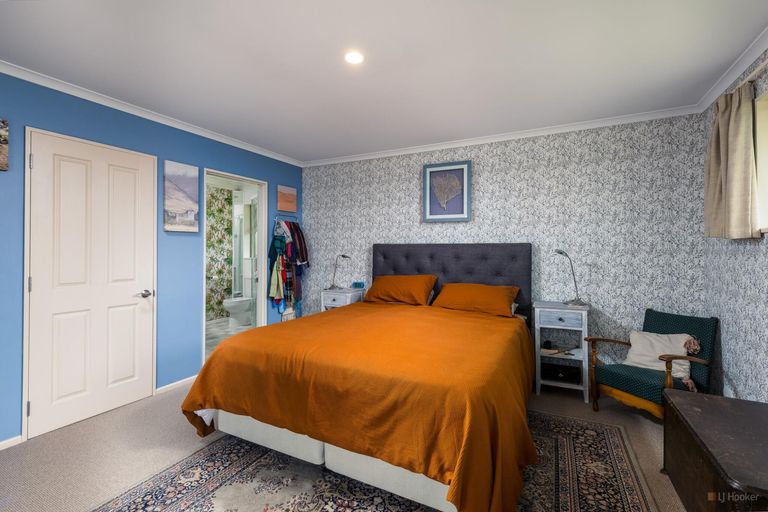 Photo of property in 151 Garlands Road, Waimate, 7979