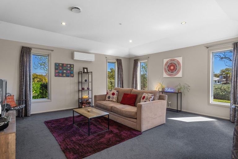 Photo of property in 2 Woodstock Place, Stoke, Nelson, 7011
