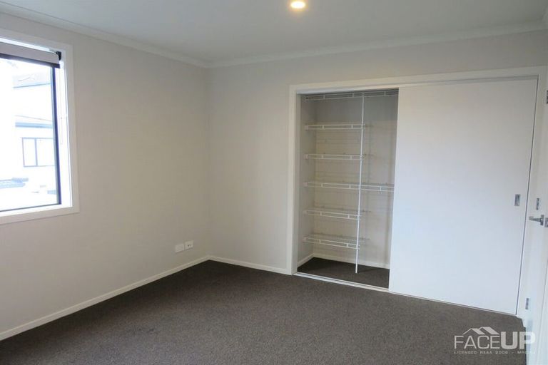 Photo of property in 6 Uku Lane, Hobsonville, Auckland, 0616