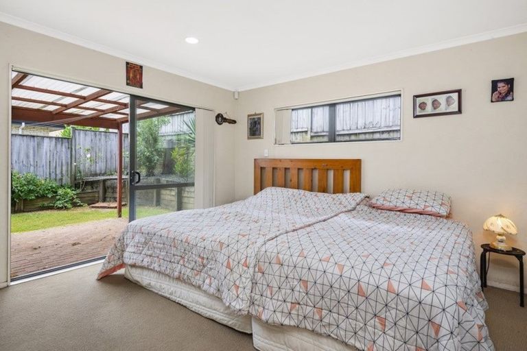 Photo of property in 47 Magic Way, Randwick Park, Auckland, 2105