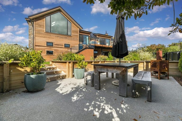 Photo of property in 15 Penrith Park Drive, Wanaka, 9305