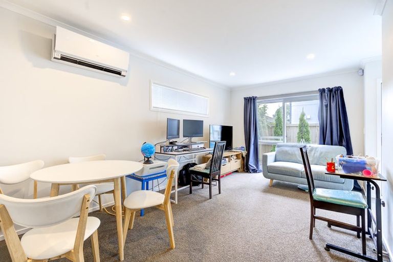 Photo of property in 14/10 Burrows Place, Frankton, Hamilton, 3204