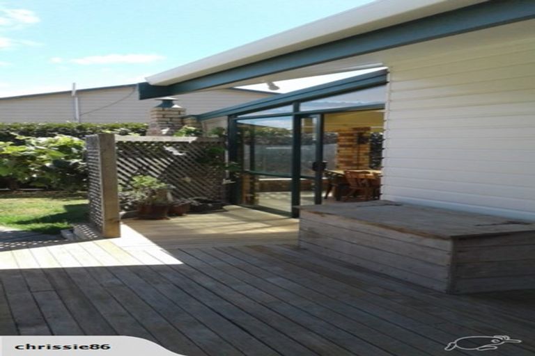 Photo of property in 28 Protea Crescent, Whitianga, 3510