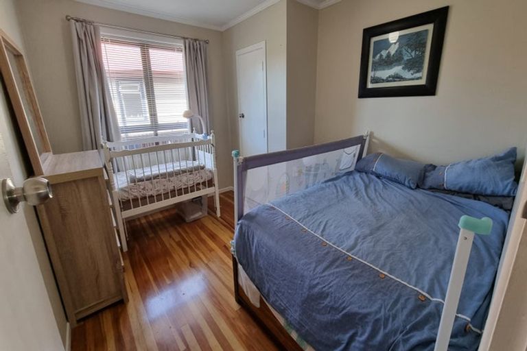 Photo of property in 126 Harlech Street, Mayfair, Hastings, 4122