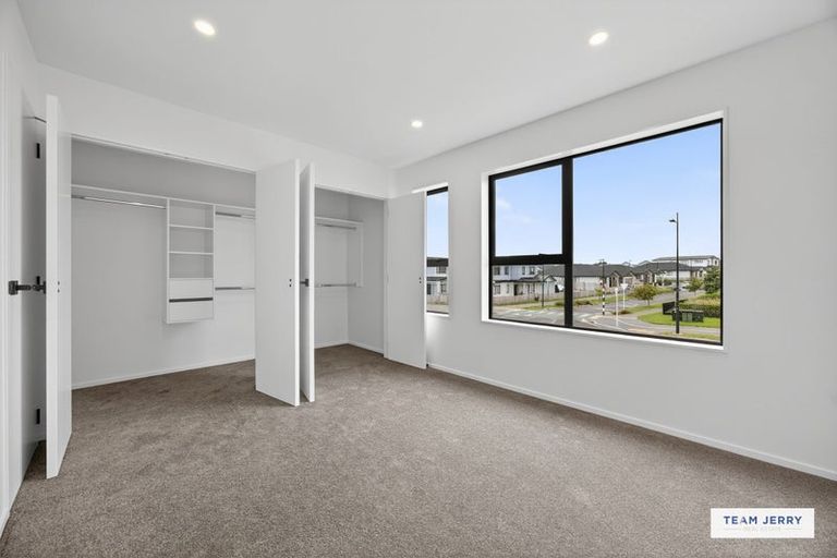 Photo of property in 49 Auranga Drive, Karaka, Papakura, 2113
