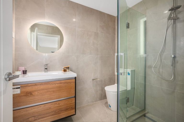 Photo of property in 4 Omaka Place, Aotea, Porirua, 5024