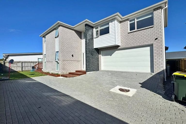 Photo of property in 31b Hill Crescent, Papakura, 2110
