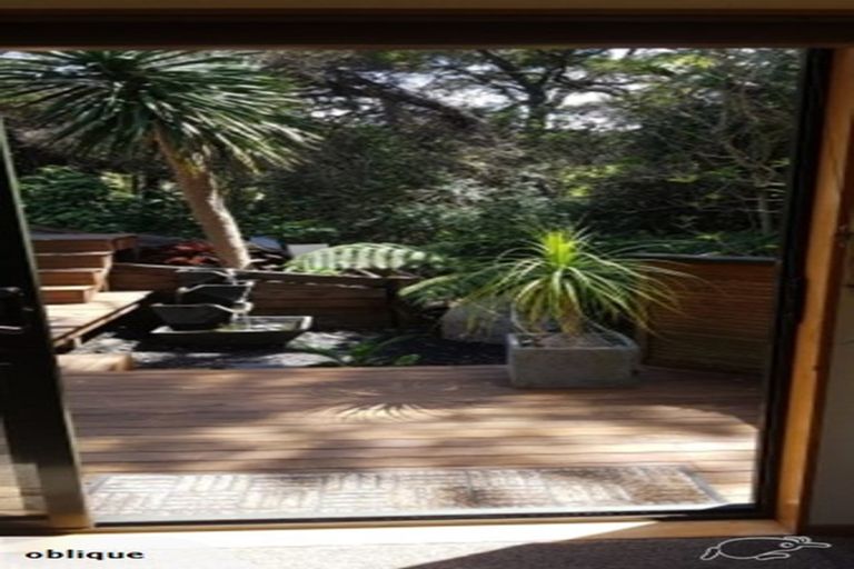 Photo of property in 1/29 John Court Street, Birkenhead, Auckland, 0626