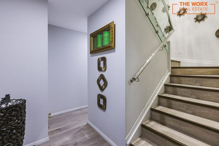 Photo of property in 37 Margaret Road, Papatoetoe, Auckland, 2025