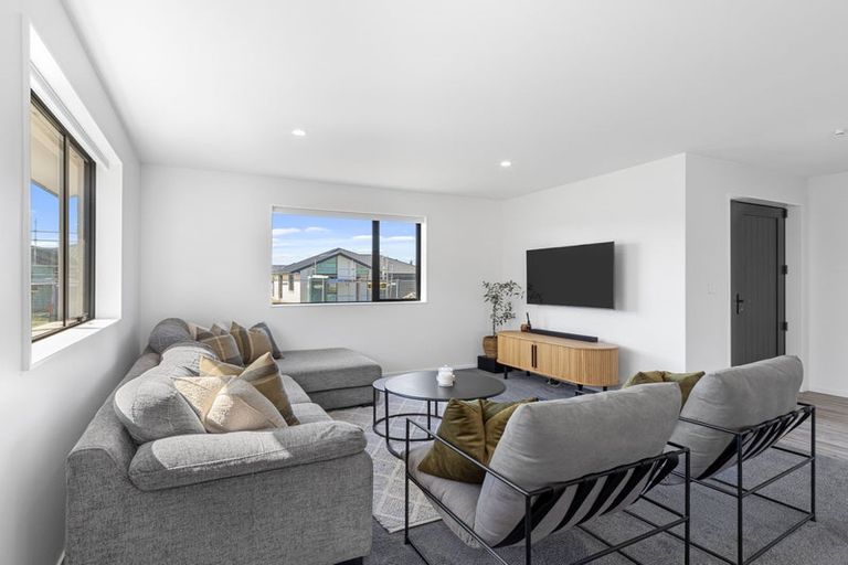 Photo of property in 30 Selfe Crescent, Burwood, Christchurch, 8083