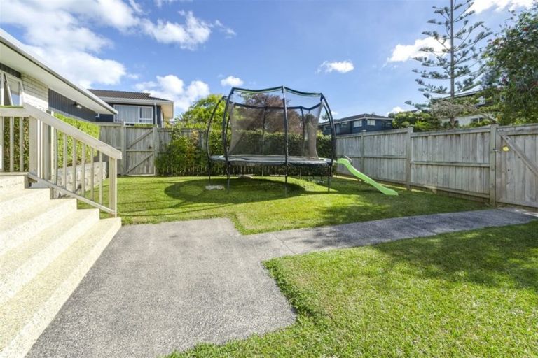 Photo of property in 2 Ponui Place, Mairangi Bay, Auckland, 0630