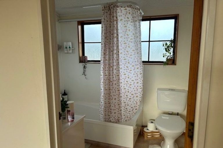 Photo of property in 3/96 Mill Road, Kensington, Whangarei, 0112