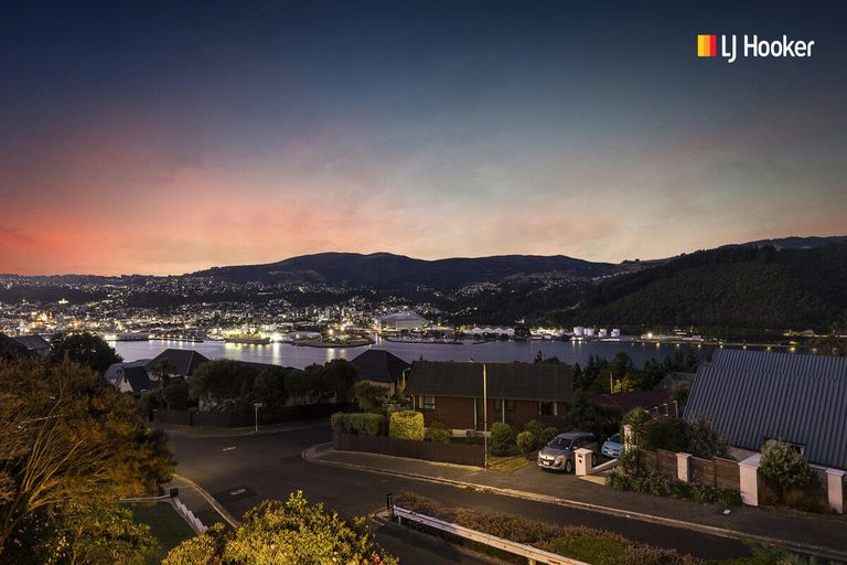 Photo of property in 160 Doon Street, Waverley, Dunedin, 9013