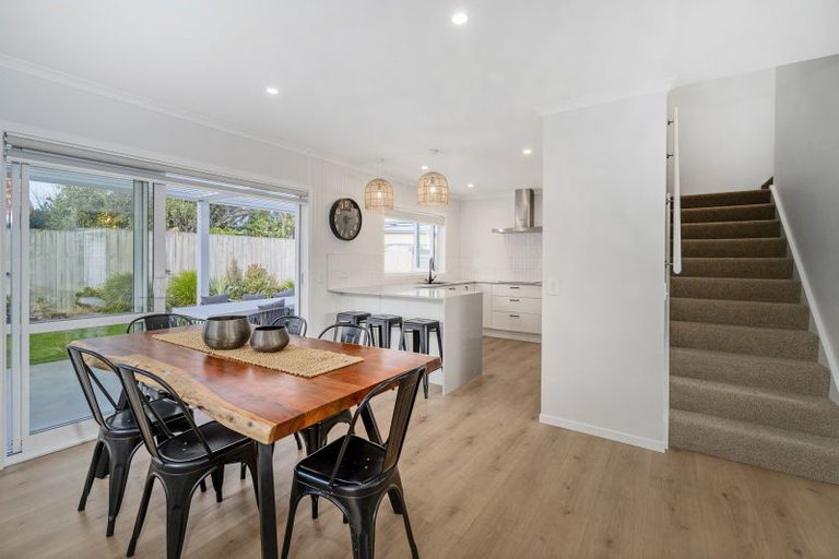 Photo of property in 100 Kupe Drive, Whitianga, 3510