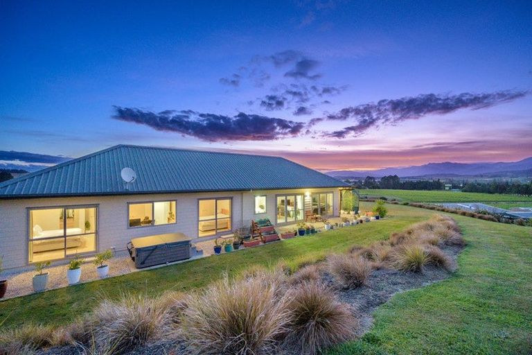 Photo of property in 43b Flett Road, Lower Moutere, Upper Moutere, 7175