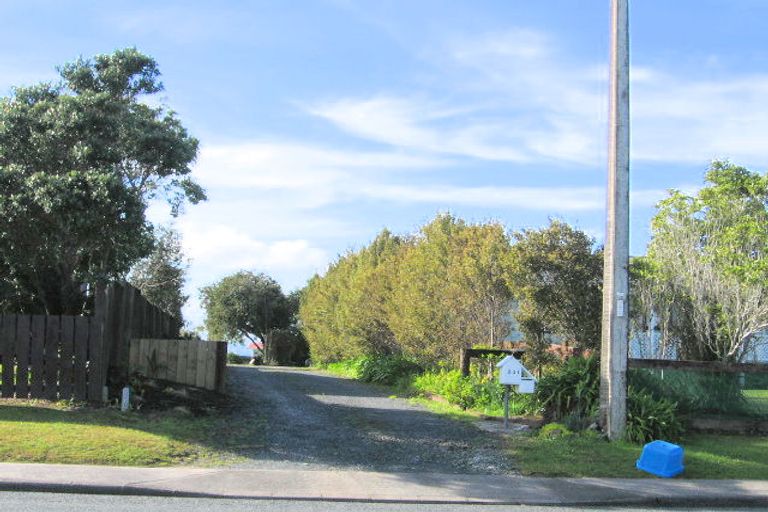 Photo of property in 229 Mahurangi East Road, Snells Beach, 0920