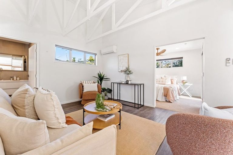 Photo of property in 21a Laurence Street, Manly, Whangaparaoa, 0930