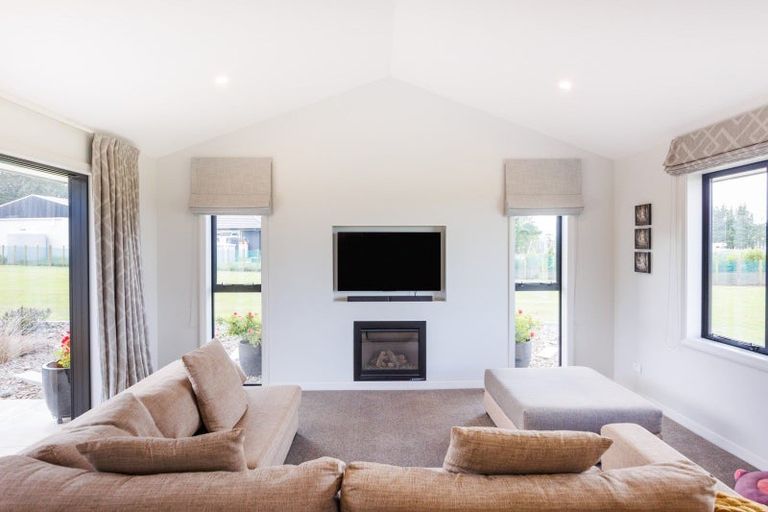 Photo of property in 248g Watershed Road, Bunnythorpe, Palmerston North, 4470