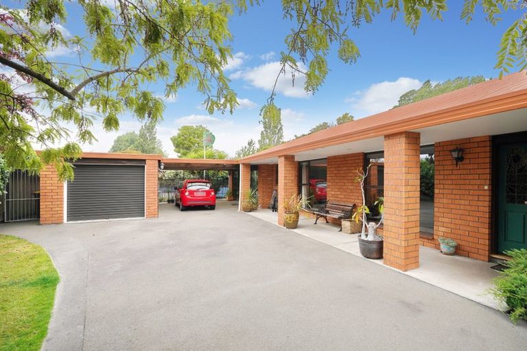 Photo of property in 1/9c Yellowstone Crescent, Burwood, Christchurch, 8083