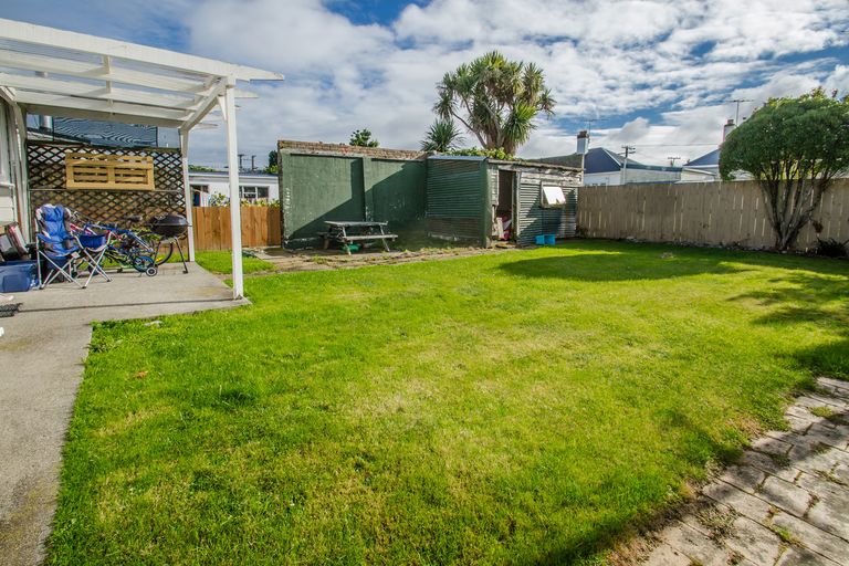 Photo of property in 42 Douglas Street, Saint Kilda, Dunedin, 9012