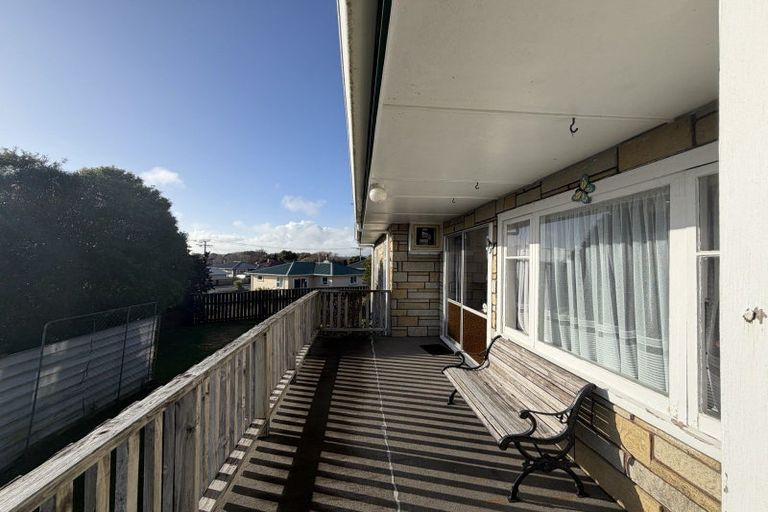 Photo of property in 5 Raleigh Street, Waitara, 4320