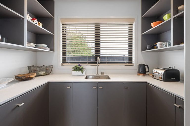 Photo of property in 161 Pharazyn Street, Feilding, 4702