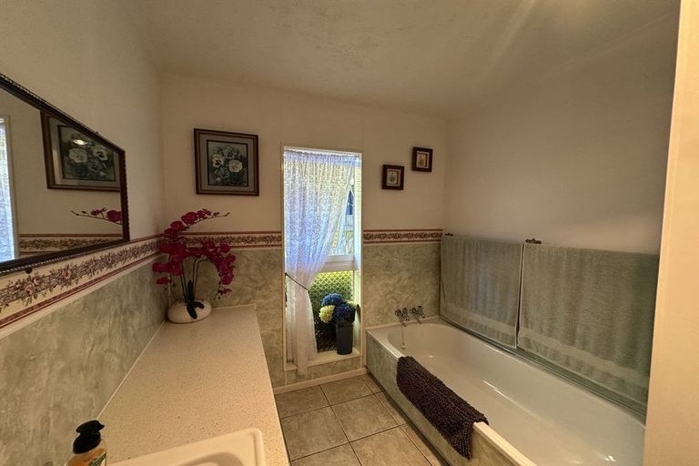 Photo of property in 49 King Street, Waitara, 4320