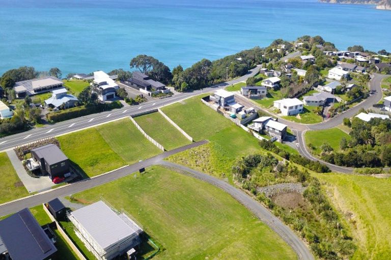 Photo of property in 10 Milky Way, Langs Beach, 0582